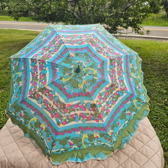 Vtg 50's/60's Child-Size Asian Cloth Parasol Umbrella Wooden Kokeshi Doll Handle - Picture 1 of 16